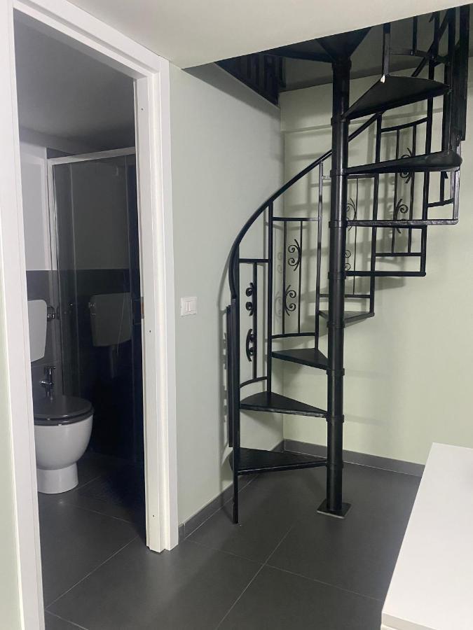 Bella Sicilia Apartment ปาแลร์โม ภายนอก รูปภาพ