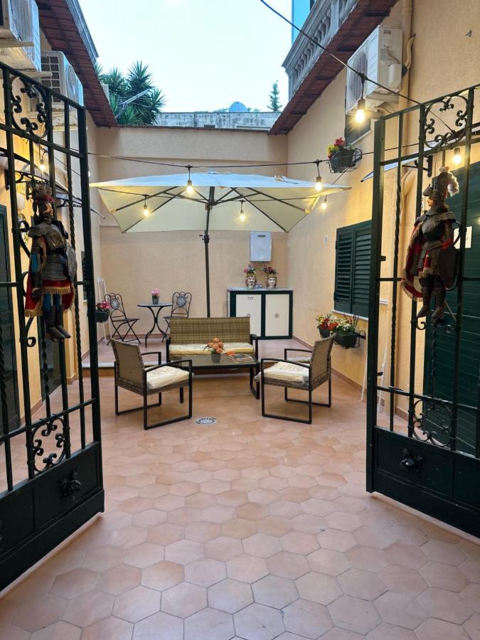 Bella Sicilia Apartment ปาแลร์โม ภายนอก รูปภาพ